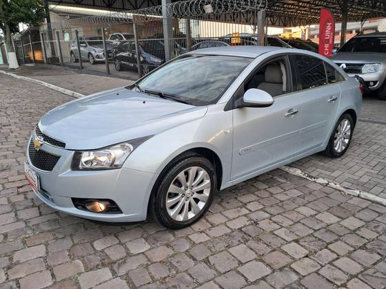 CHEVROLET CRUZE 1.8 LTZ 16V FLEX 4P AUTOMÁTICO CHEVROLET CRUZE 1.8 LTZ 16V FLEX 4P AUTOMÁTICO